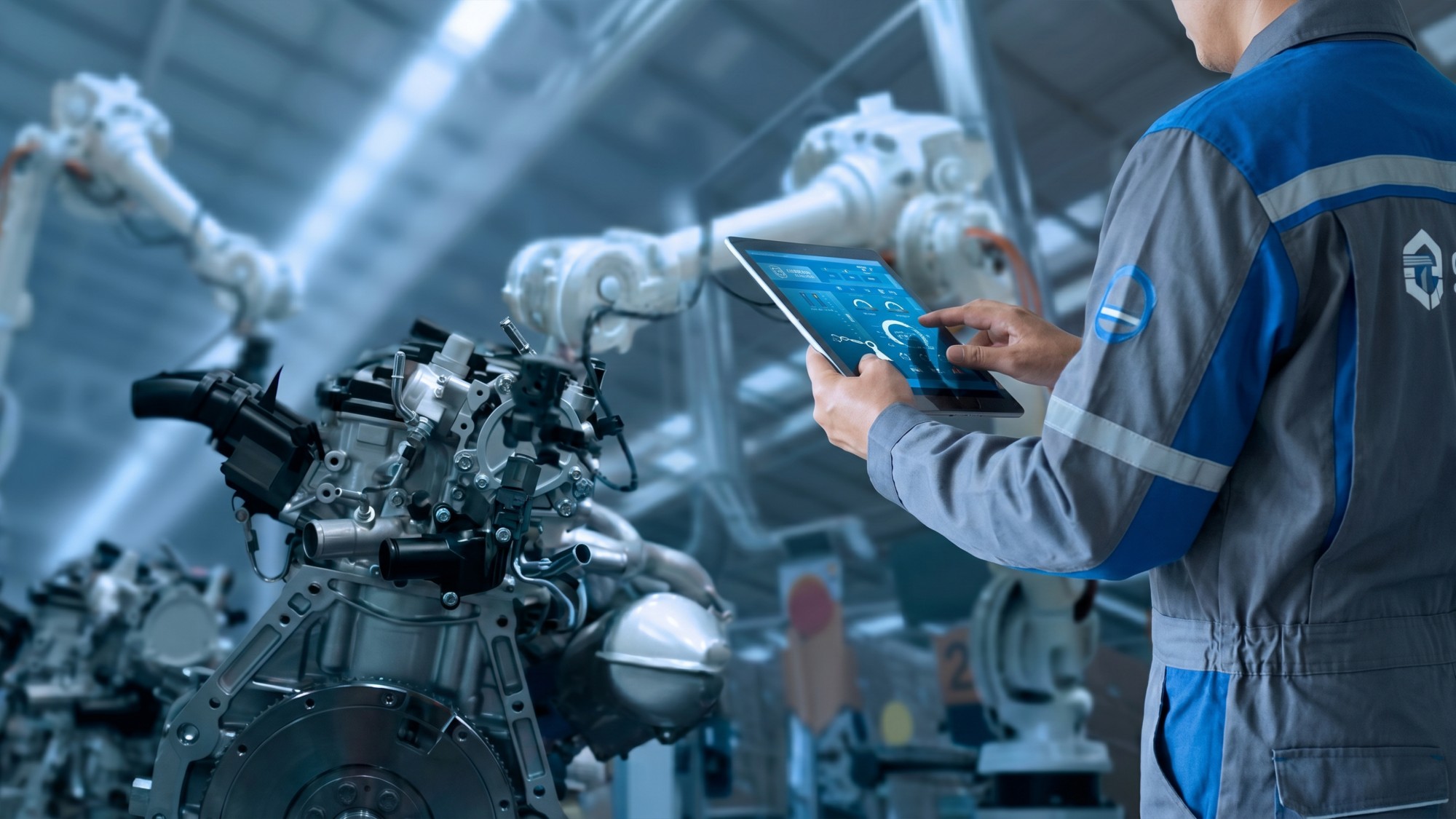 Automatización de procesos con agentes IA y robótica industrial